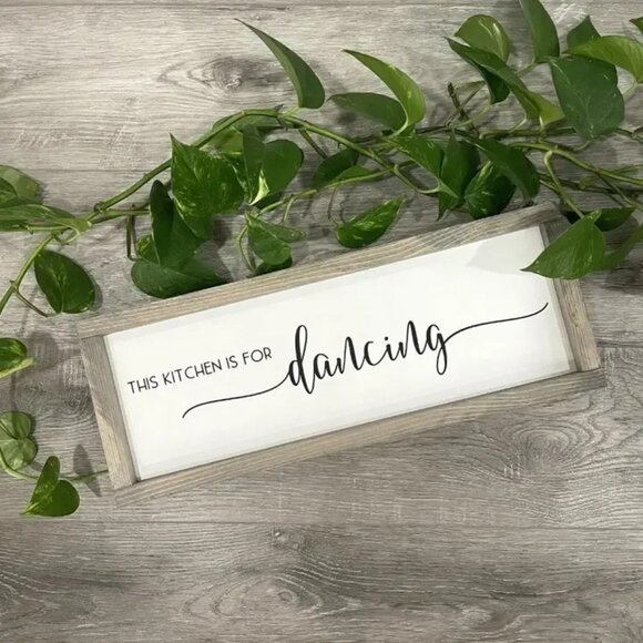 Dancing Farmhouse Sign - Picture 1 of 1